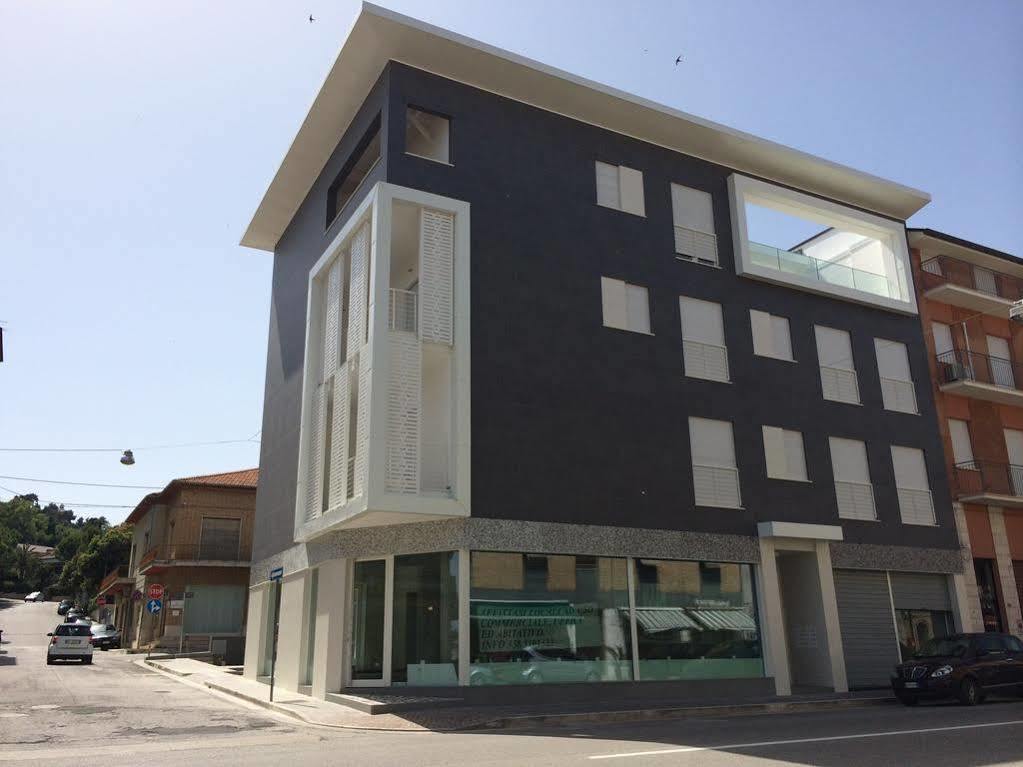 포르토 산텔피디오 Residenza Domo 아파트 외부 사진